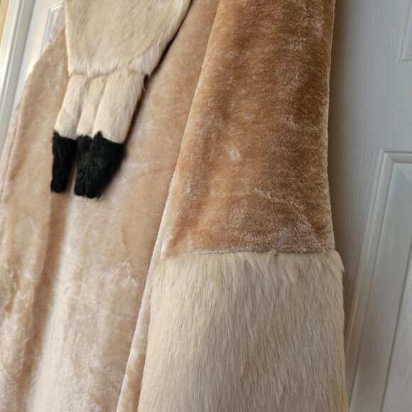 Cruella Coat - Picture 9 of 9